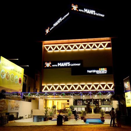 Hotel Mahi'S Gateway Коимбатур Экстерьер фото