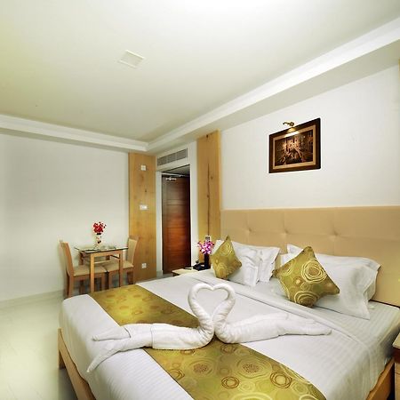 Hotel Mahi'S Gateway Коимбатур Экстерьер фото
