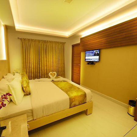 Hotel Mahi'S Gateway Коимбатур Экстерьер фото