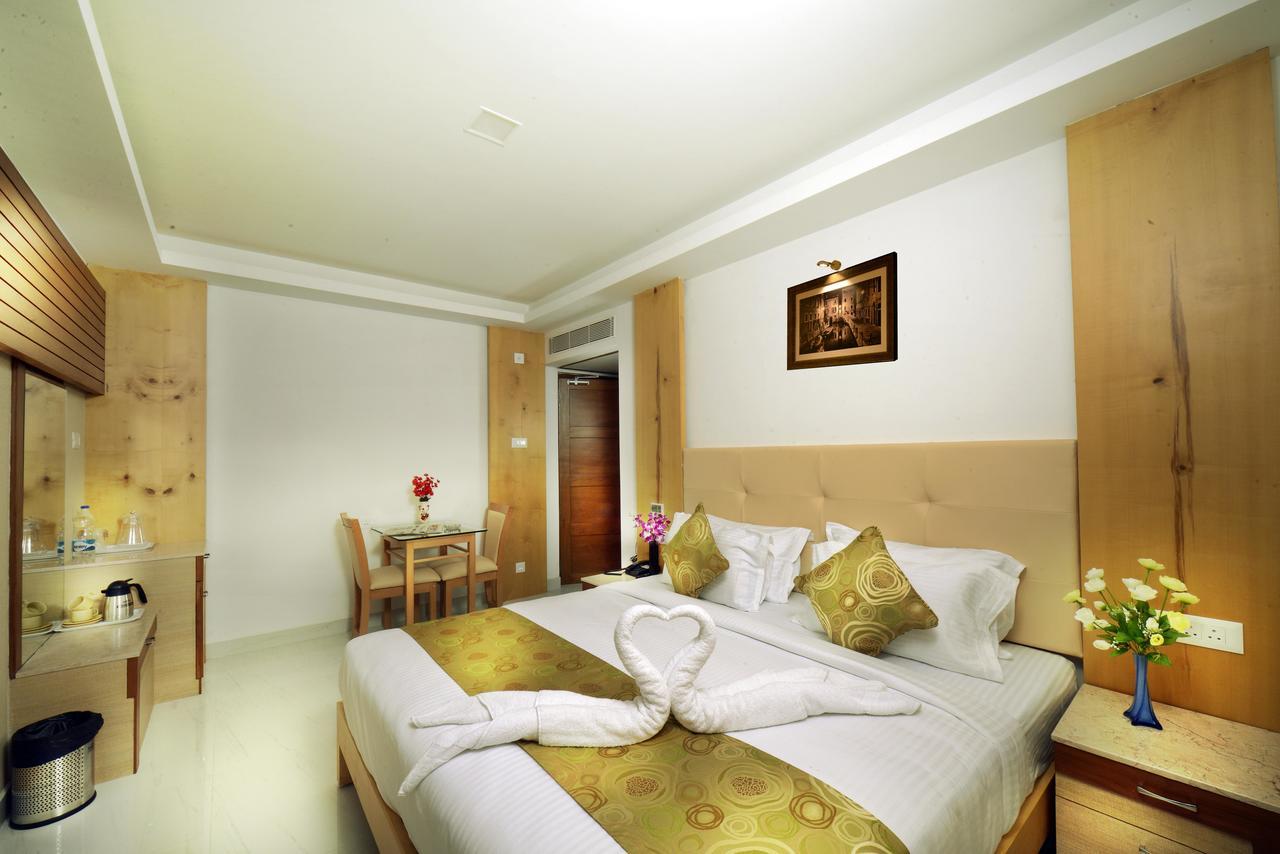 Hotel Mahi'S Gateway Коимбатур Экстерьер фото