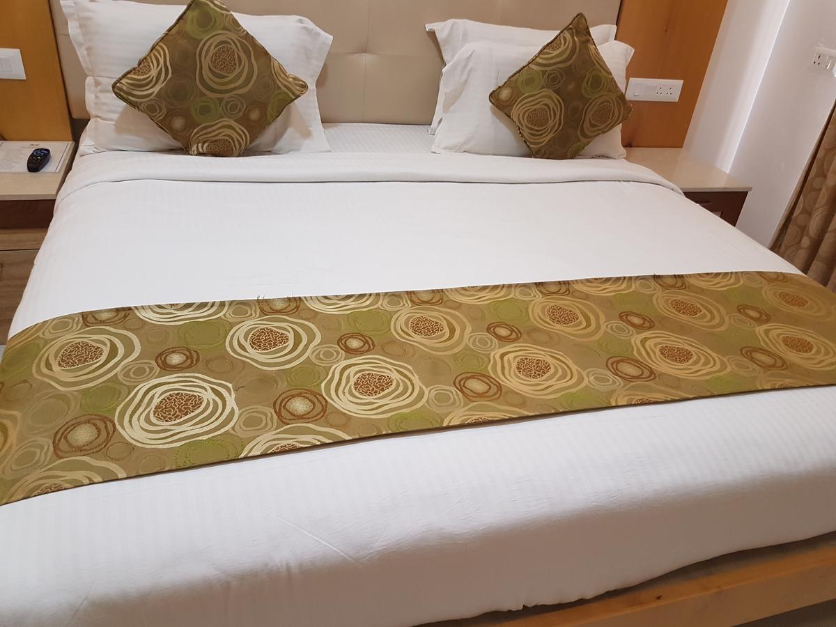Hotel Mahi'S Gateway Коимбатур Экстерьер фото