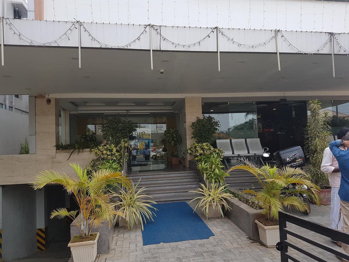 Hotel Mahi'S Gateway Коимбатур Экстерьер фото