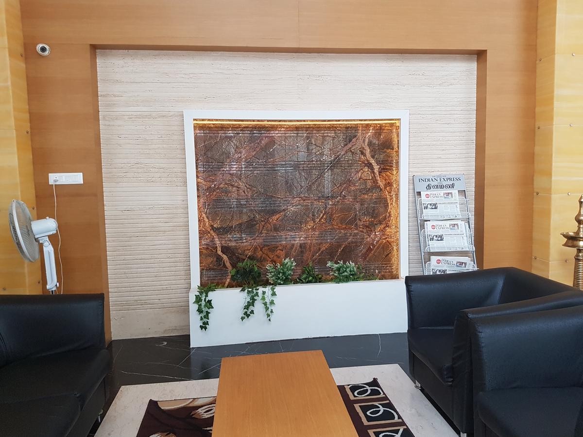 Hotel Mahi'S Gateway Коимбатур Экстерьер фото